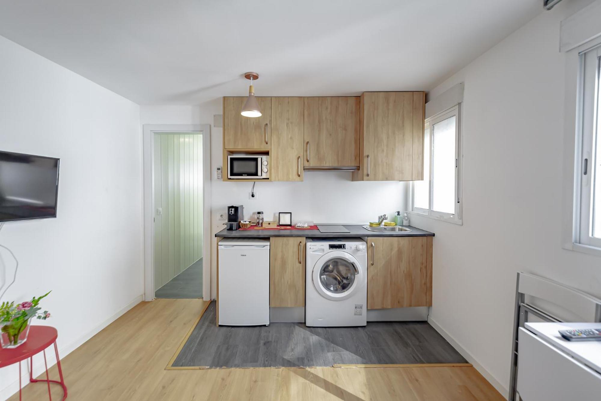 Apartamentos Preciados Madrid Ruang foto