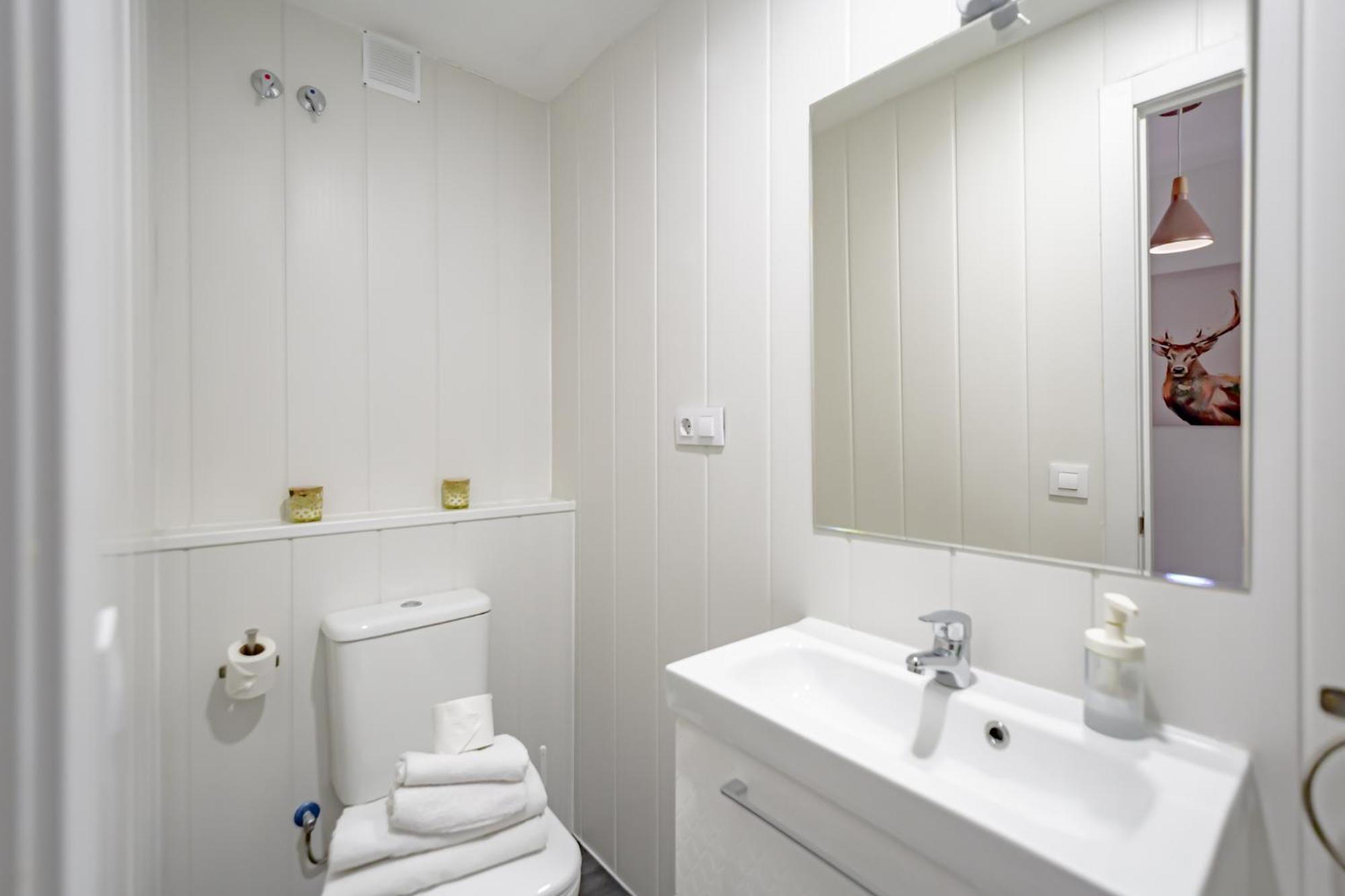 Apartamentos Preciados Madrid Ruang foto