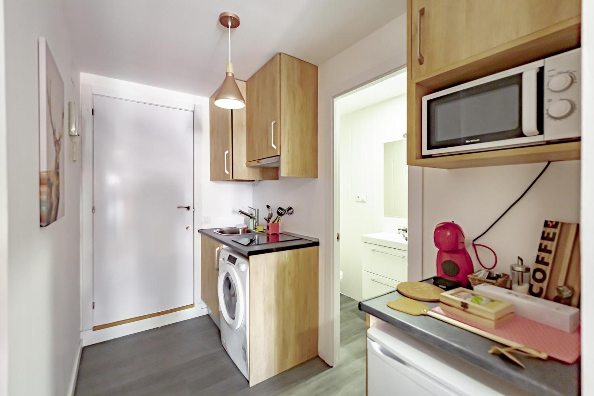 Apartamentos Preciados Madrid Ruang foto