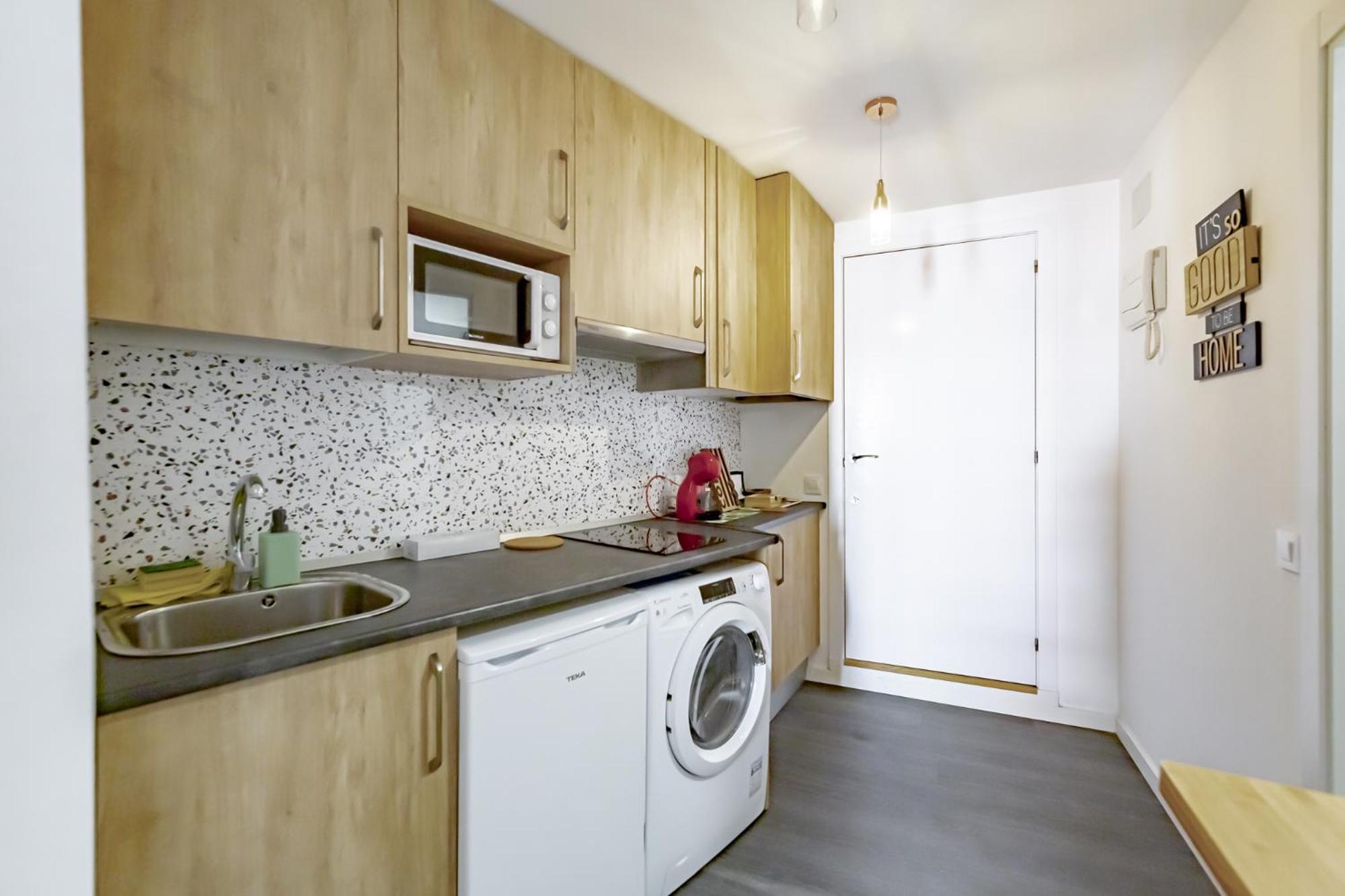 Apartamentos Preciados Madrid Ruang foto