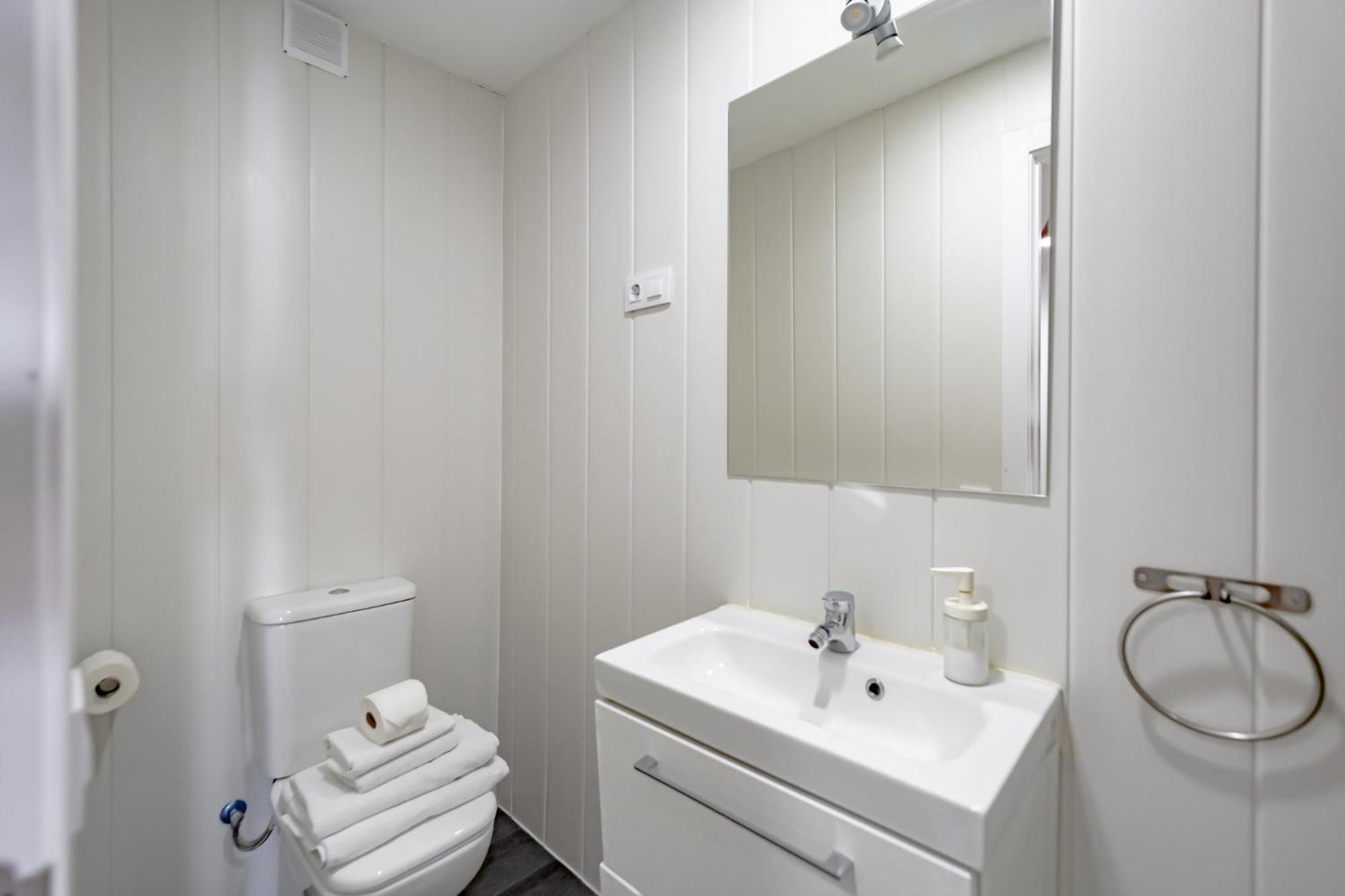 Apartamentos Preciados Madrid Ruang foto